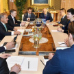 Минниханов обсудил вопросы сотрудничества с вице-президентом компании Huawei