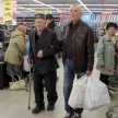 Стало известно, когда в России откроются магазины одежды и обуви