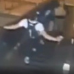 Жестокий пассажир метро ногами сбил женщину с эскалатора – видео