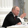 Владимир Путин поручил сохранить указанные в договорах ставки по кредитам