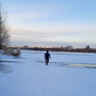 В Казани очевидец спас провалившегося под лед озера Средний Кабан ребенка