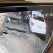 Житель Дагестана провалился под землю вместе с домом и машиной – видео