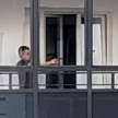 Неизвестный открыл стрельбу по балконам в казанском ЖК «Салават Купере» 