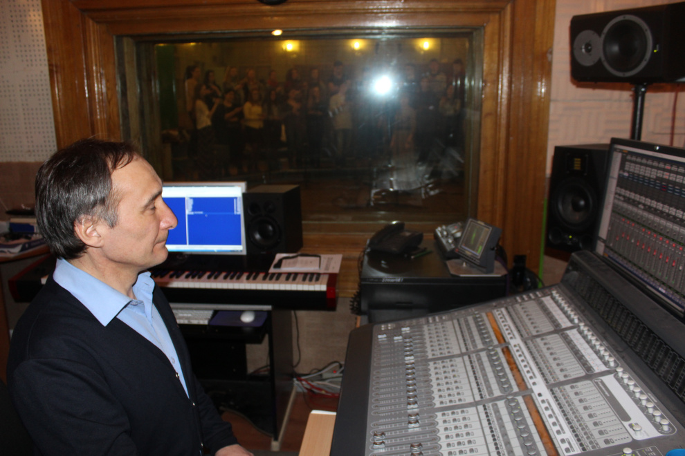 Запись смешанного хора музыкального колледжа им. И.В. Аухадеева в профессиональной звукозаписывающей студии "Болгар радиосы" 