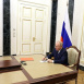 Президент РФ приостановил индексацию зарплат госслужащих до 2025 года 